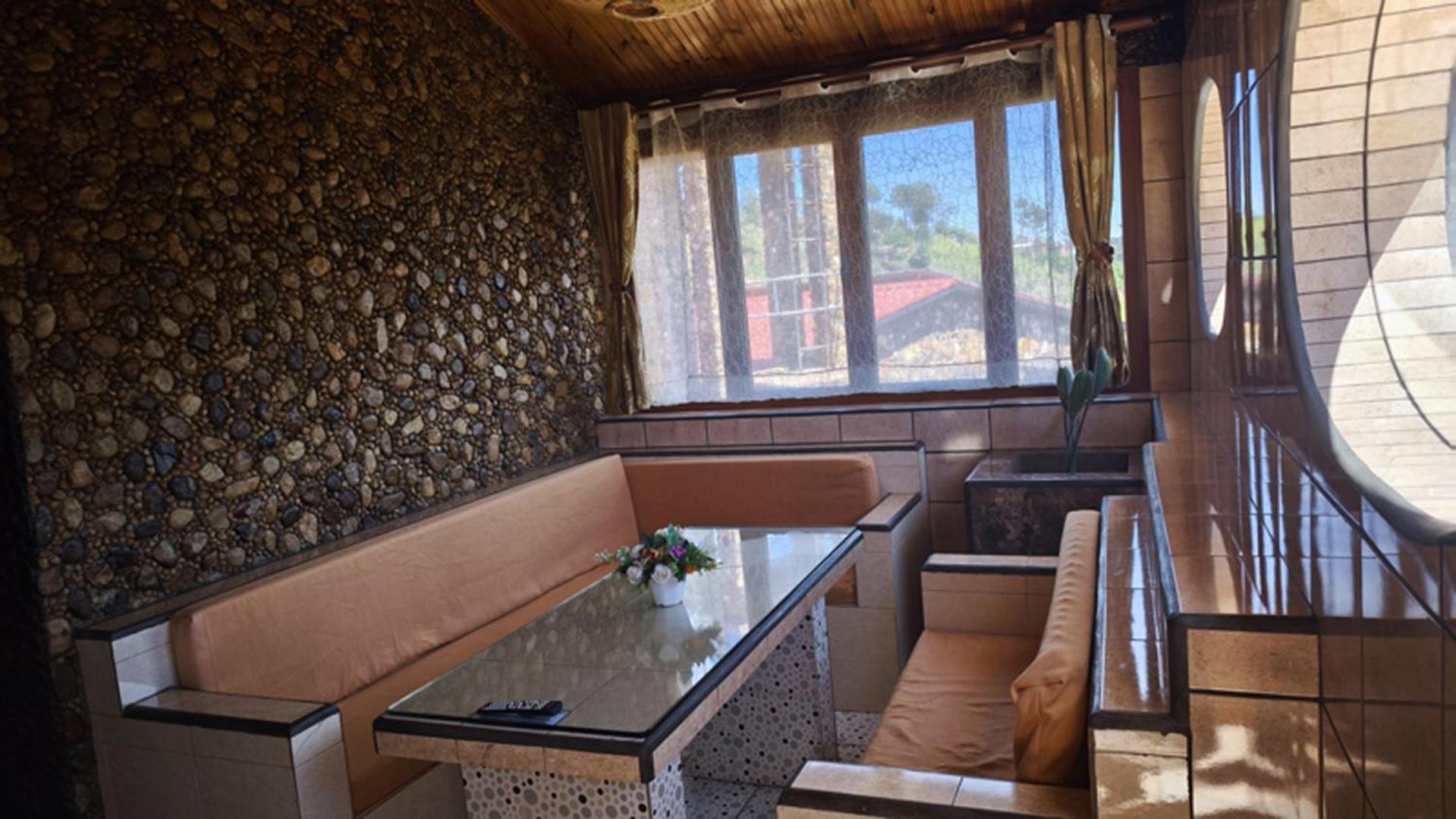 Hotel Restaurant Le Miamiam Glouglou Ambositra Exteriér fotografie