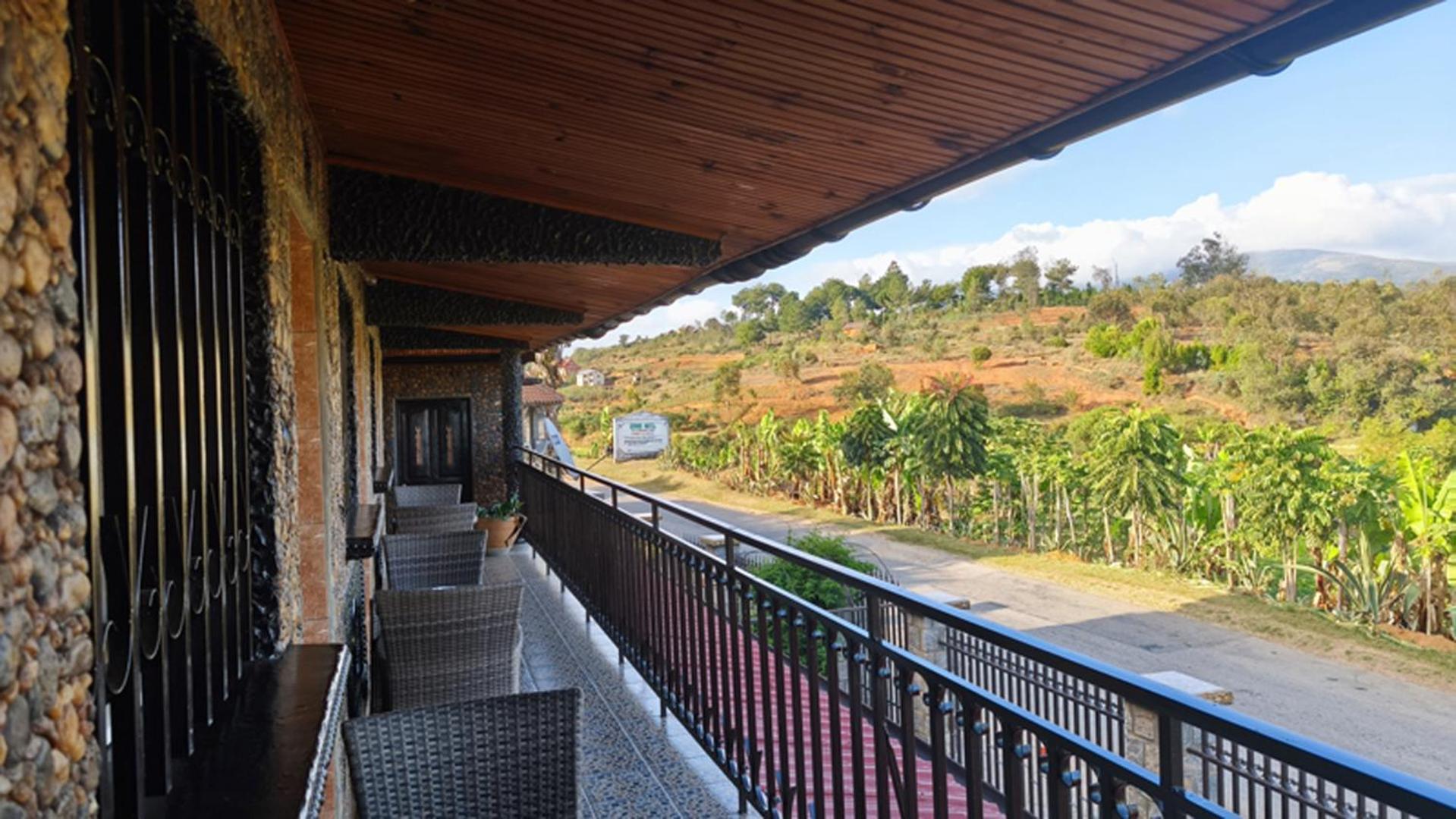 Hotel Restaurant Le Miamiam Glouglou Ambositra Exteriér fotografie