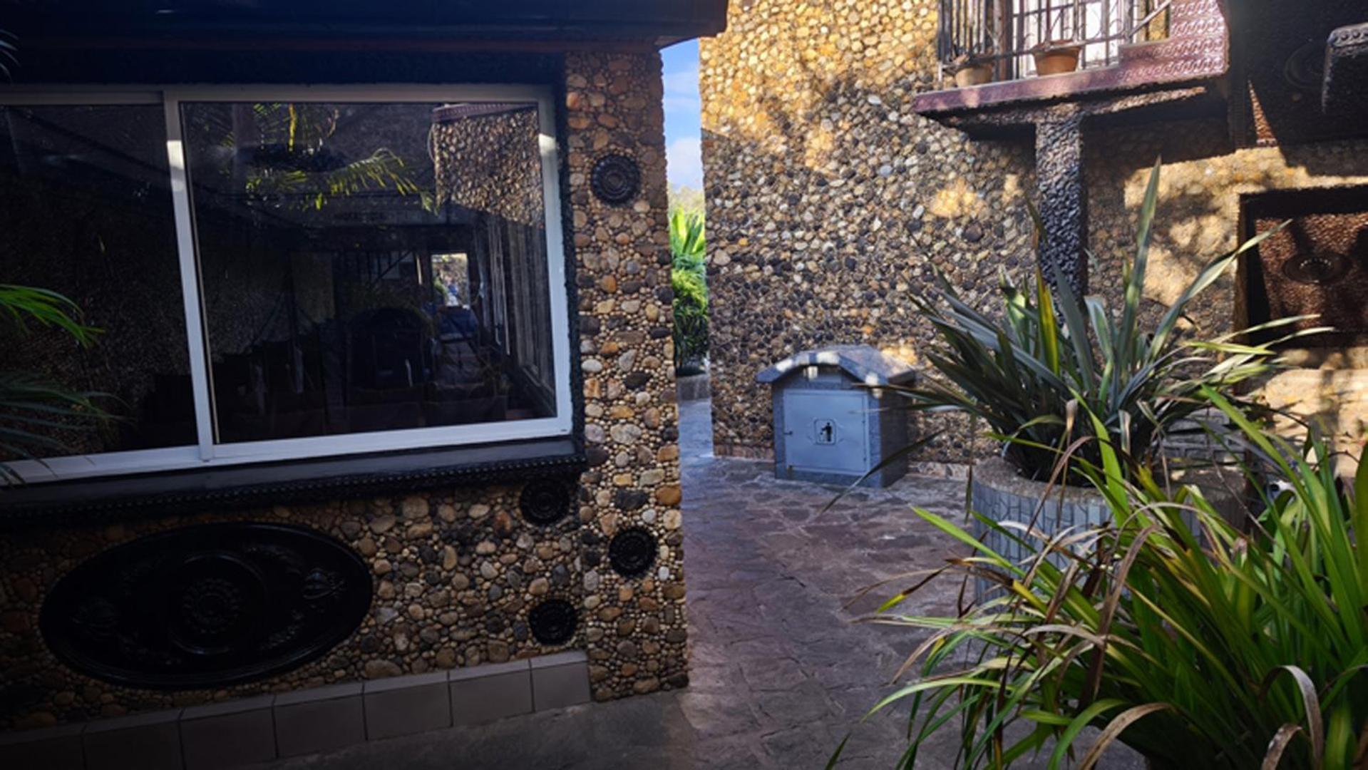 Hotel Restaurant Le Miamiam Glouglou Ambositra Exteriér fotografie