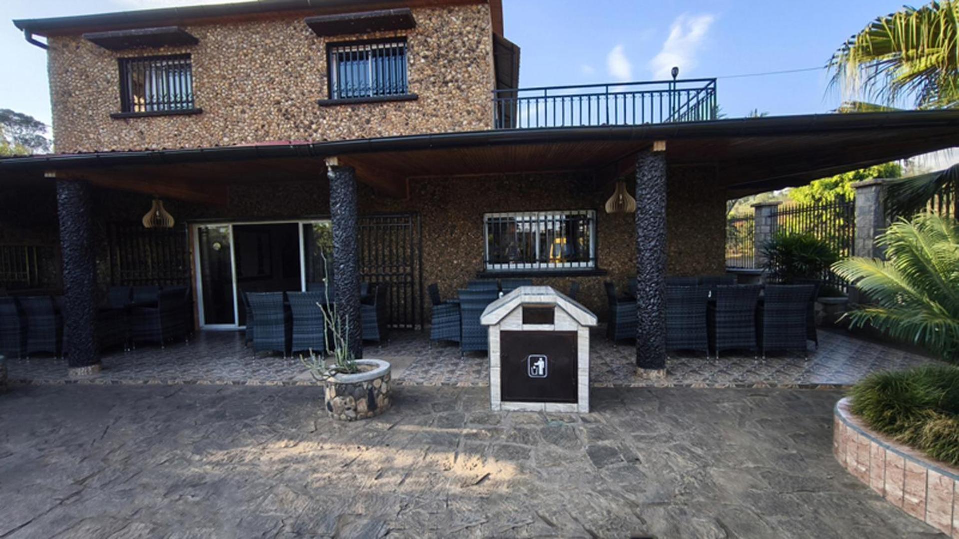Hotel Restaurant Le Miamiam Glouglou Ambositra Exteriér fotografie